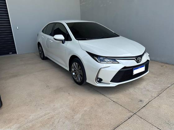 TOYOTA COROLLA 2.0 VVT-IE FLEX XEI DIRECT SHIFT TOYOTA COROLLA 2.0 VVT-IE FLEX XEI DIRECT SHIFT